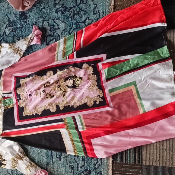 Gorgeous vintage silk like dress - Picture 4 of 6